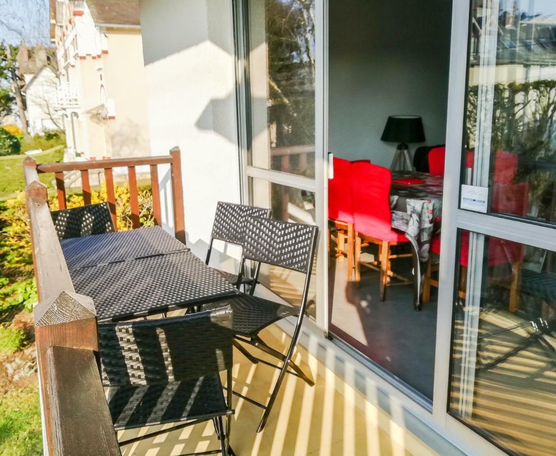 Cabourg Centre, Appartement Pour 4 Personnes A 100M De La Mer Exterior photo